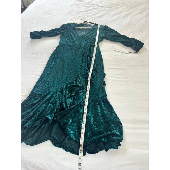 Calvin Klein Animal Print Velvet Burnt Out Emerald Green Wrap Dress Size 6 NWT - Picture 12 of 13